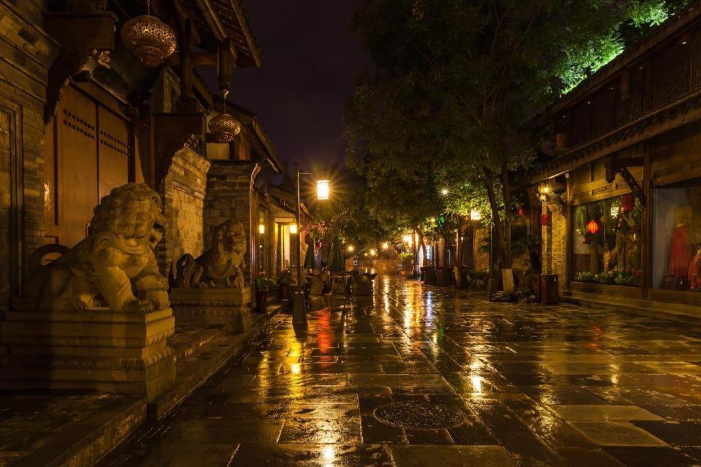 Chengdu Rising Butterfly Hotel Ngoại thất bức ảnh
