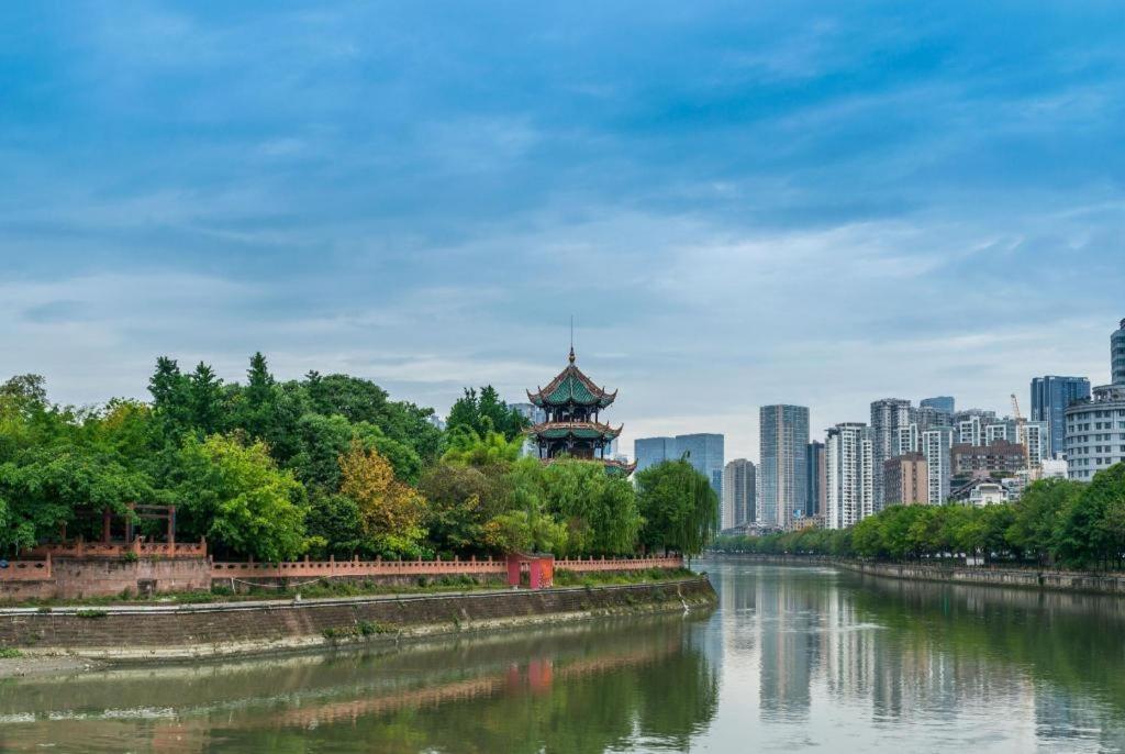 Chengdu Rising Butterfly Hotel Ngoại thất bức ảnh