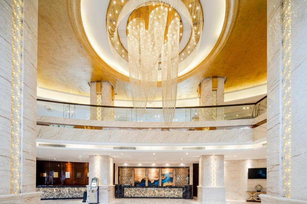 Chengdu Rising Butterfly Hotel Ngoại thất bức ảnh