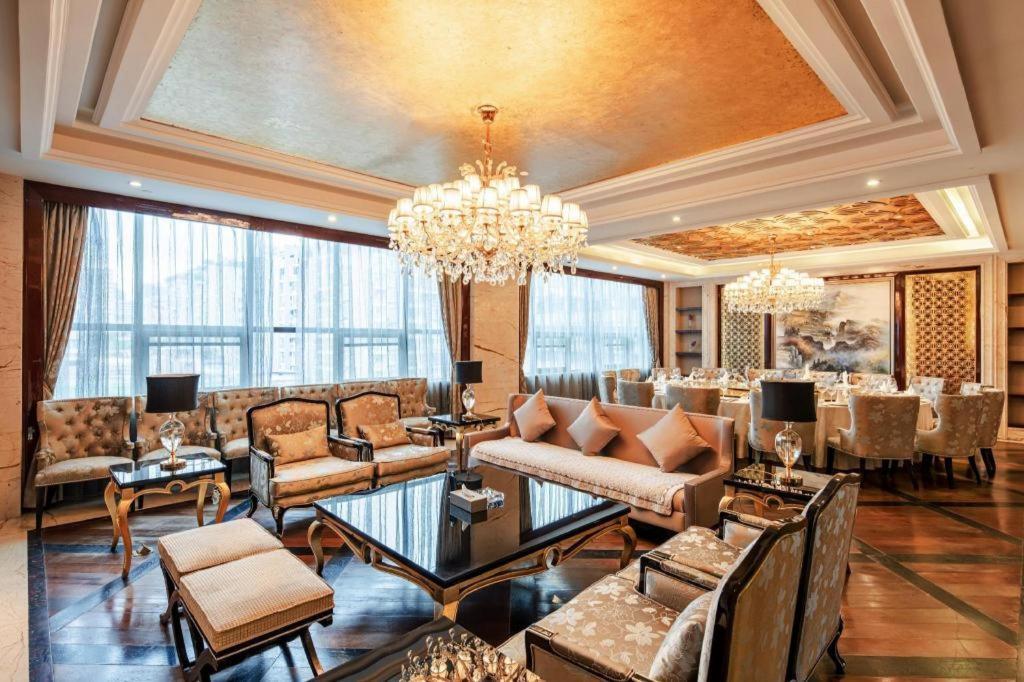 Chengdu Rising Butterfly Hotel Ngoại thất bức ảnh