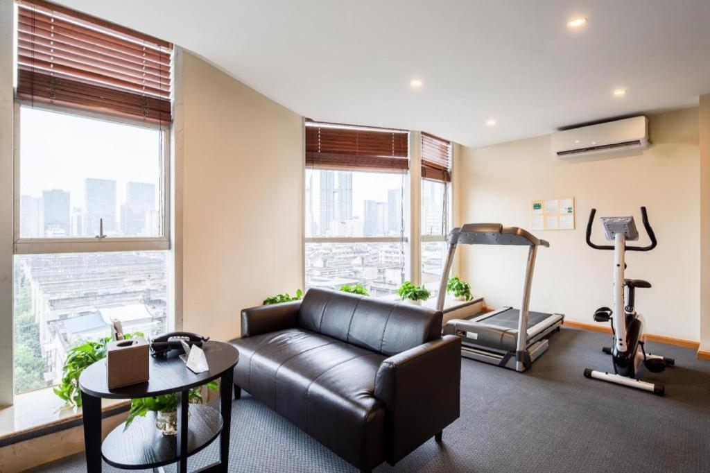 Chengdu Rising Butterfly Hotel Ngoại thất bức ảnh
