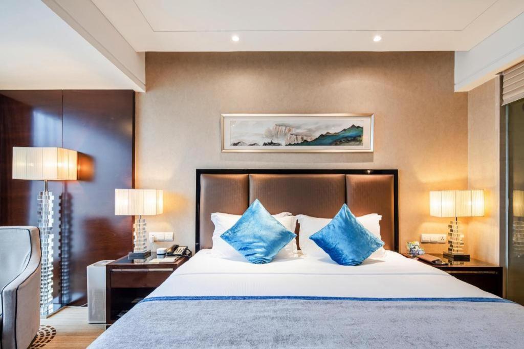 Chengdu Rising Butterfly Hotel Ngoại thất bức ảnh