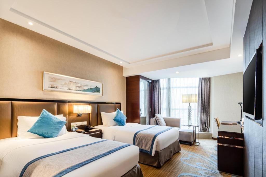 Chengdu Rising Butterfly Hotel Ngoại thất bức ảnh