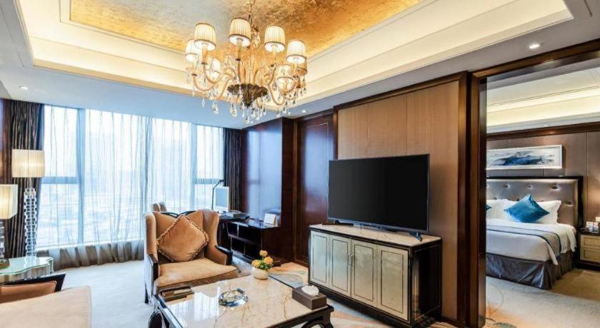 Chengdu Rising Butterfly Hotel Ngoại thất bức ảnh