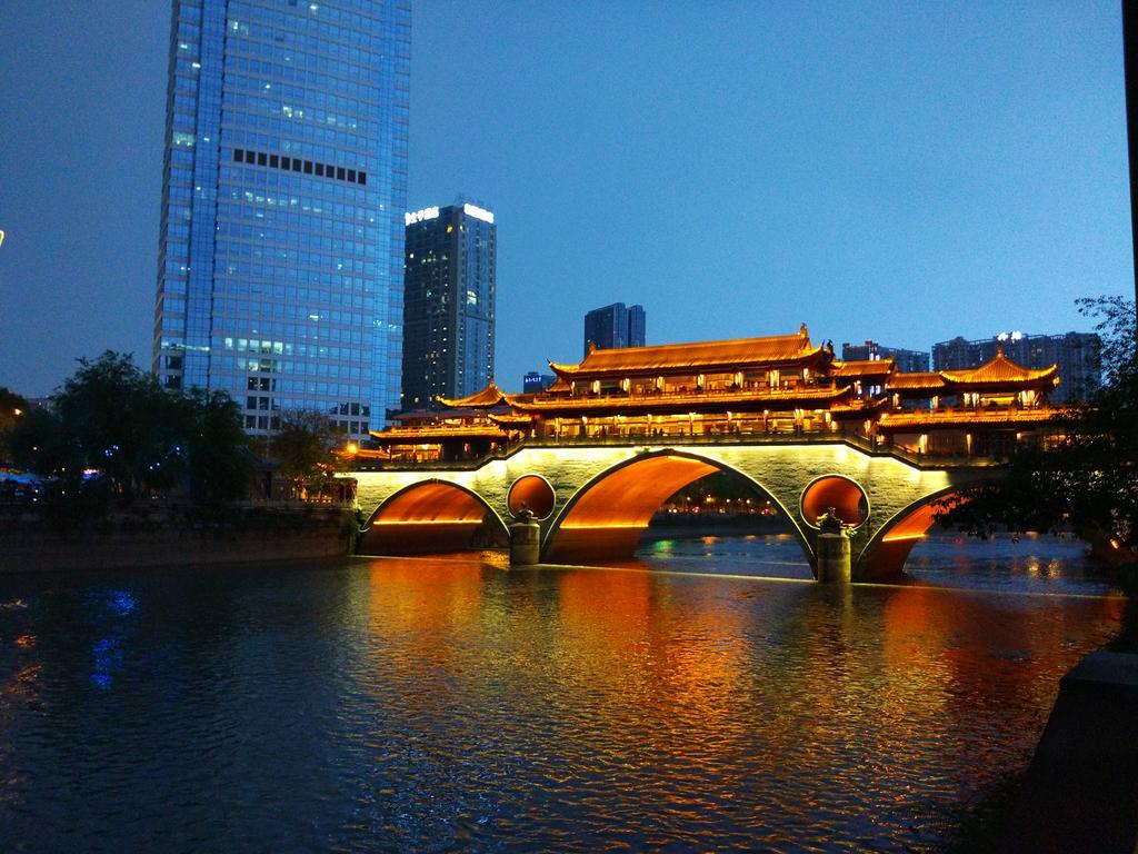 Chengdu Rising Butterfly Hotel Ngoại thất bức ảnh