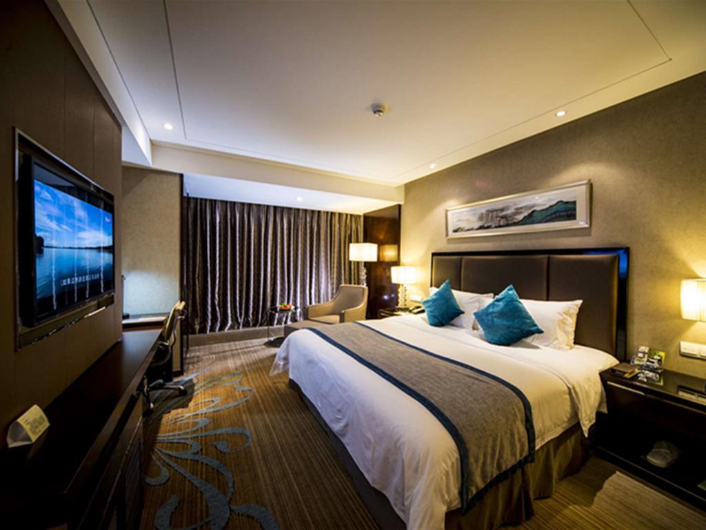 Chengdu Rising Butterfly Hotel Ngoại thất bức ảnh